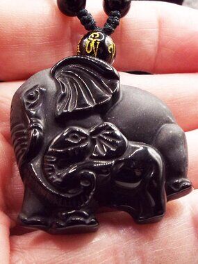 CARVED MOTHER & BABY ELEPHANT FROM VOLCANIC OBSIDIAN STONE 23" L. NECKLACE 41